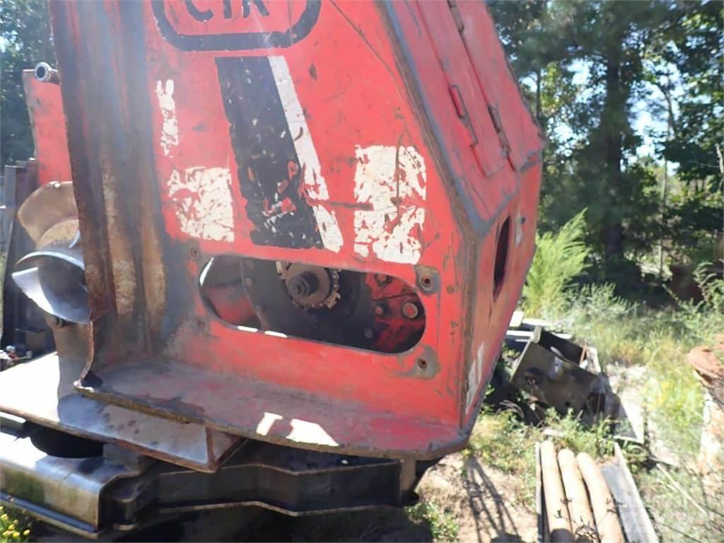  CTR 426 Машини за кастрене на дървета