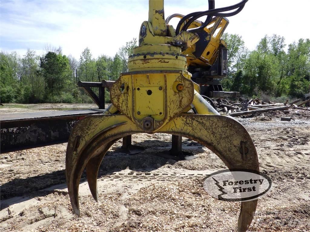 John Deere 437E Товарачи с наклонена стрела
