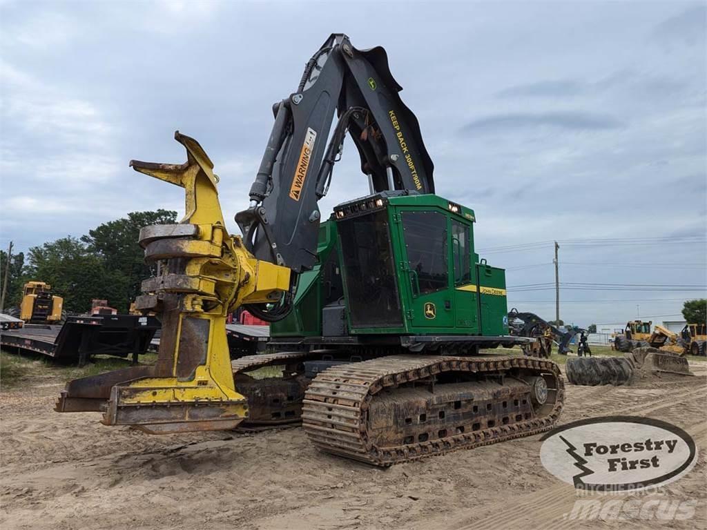 John Deere 853M Секачи
