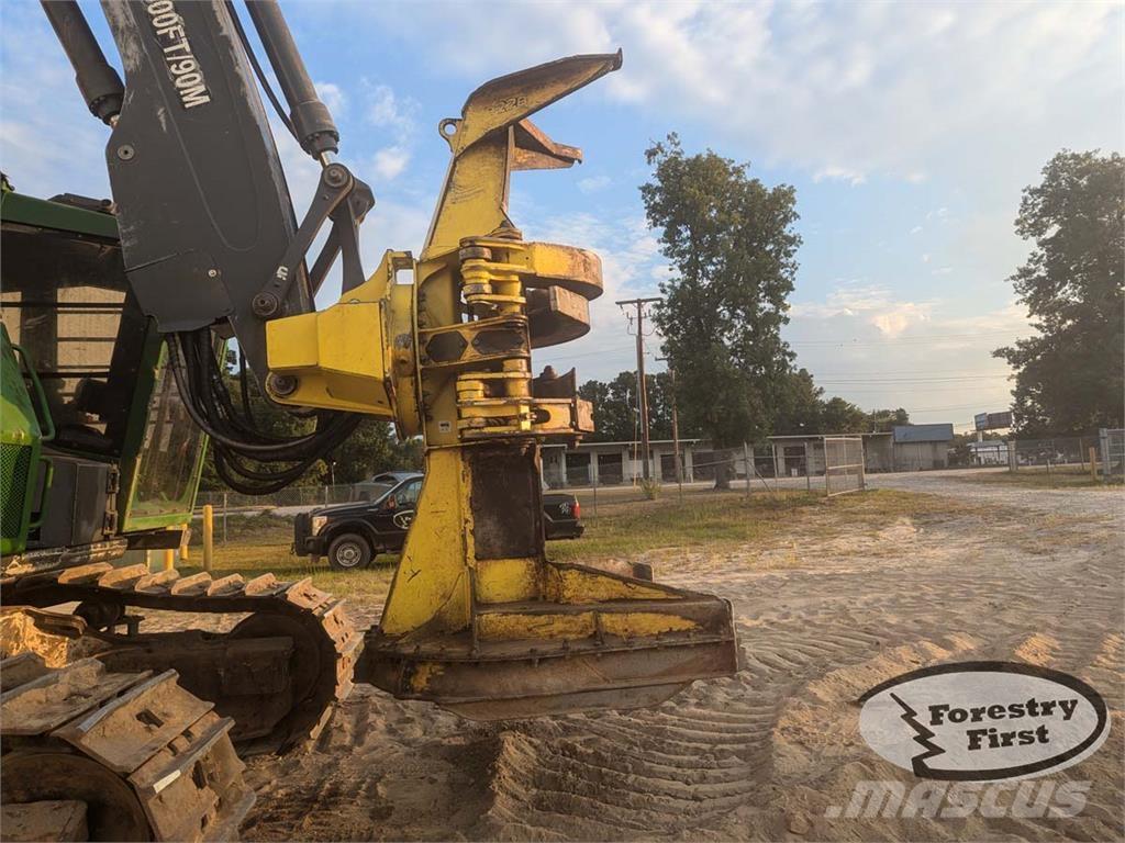 John Deere 853M Секачи
