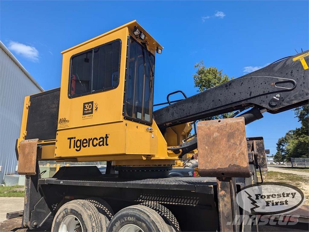 Tigercat 234b Товарачи с наклонена стрела
