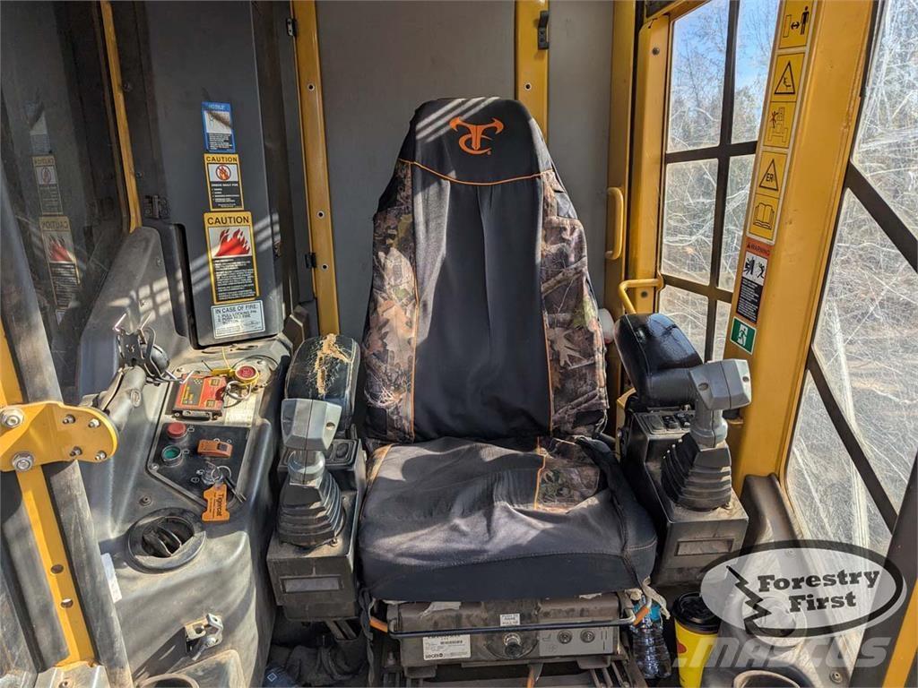 Tigercat 822D Секачи
