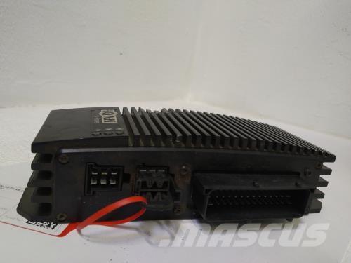 CAT 580B Други компоненти