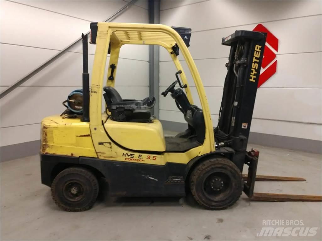 Hyster H3.50FT Камиони с АГУ