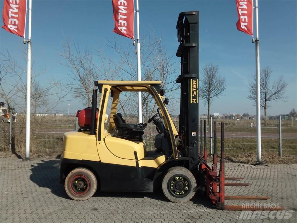 Hyster H4.0FT5 Камиони с АГУ