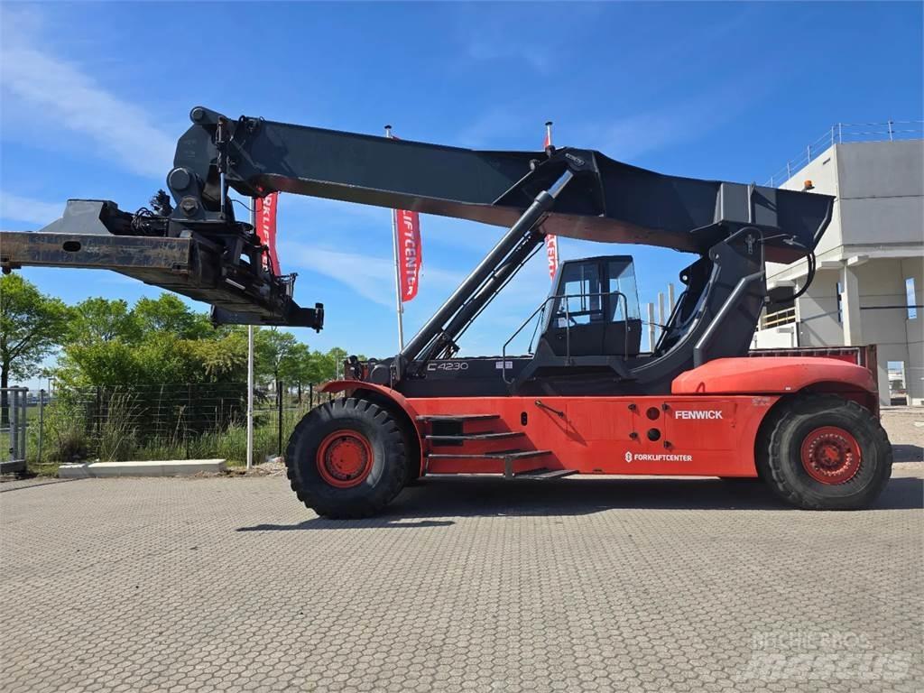Linde C4230TL Кари повдигачи на контейнери