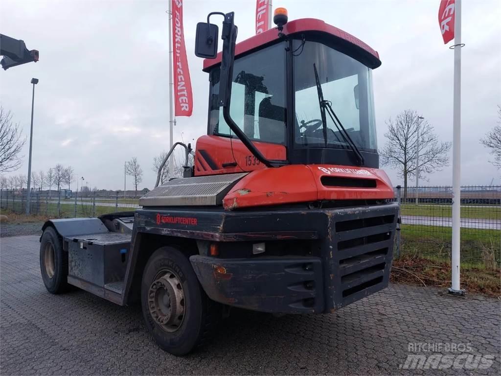Terberg TT223 Терминални трактори