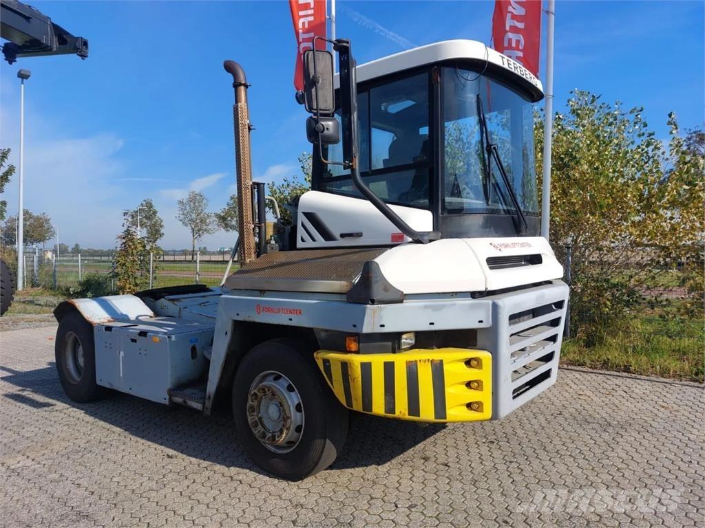 Terberg TT223 Терминални трактори