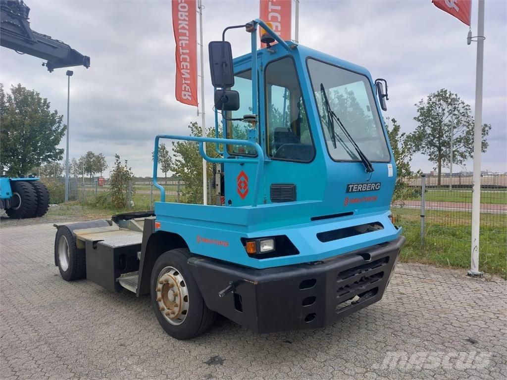 Terberg YT182 Терминални трактори
