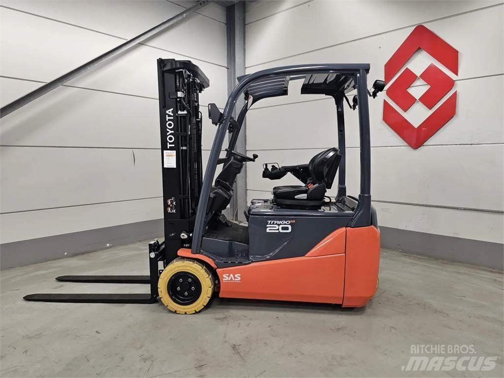 Toyota 8FBE20T Електрически вилични кари-повдигачи