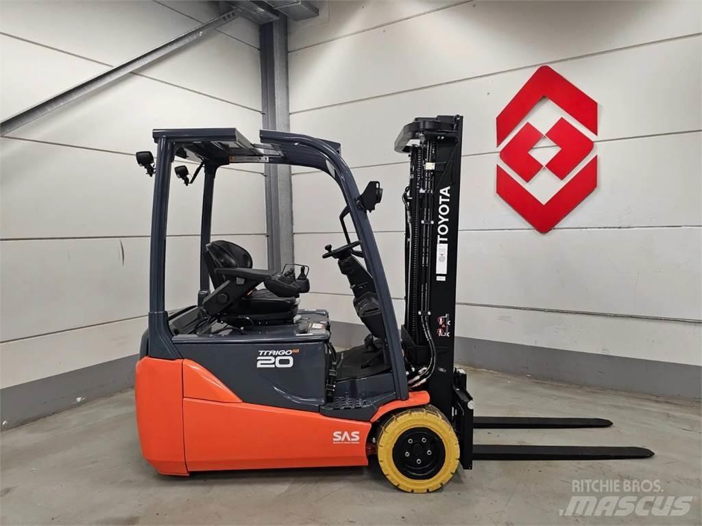 Toyota 8FBE20T Електрически вилични кари-повдигачи