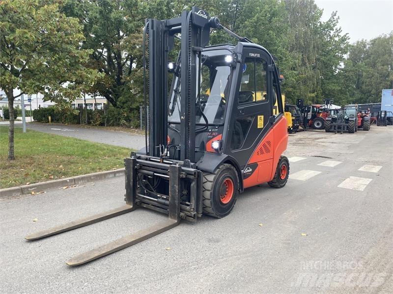 Linde H30D Вилични кари-повдигачи - други