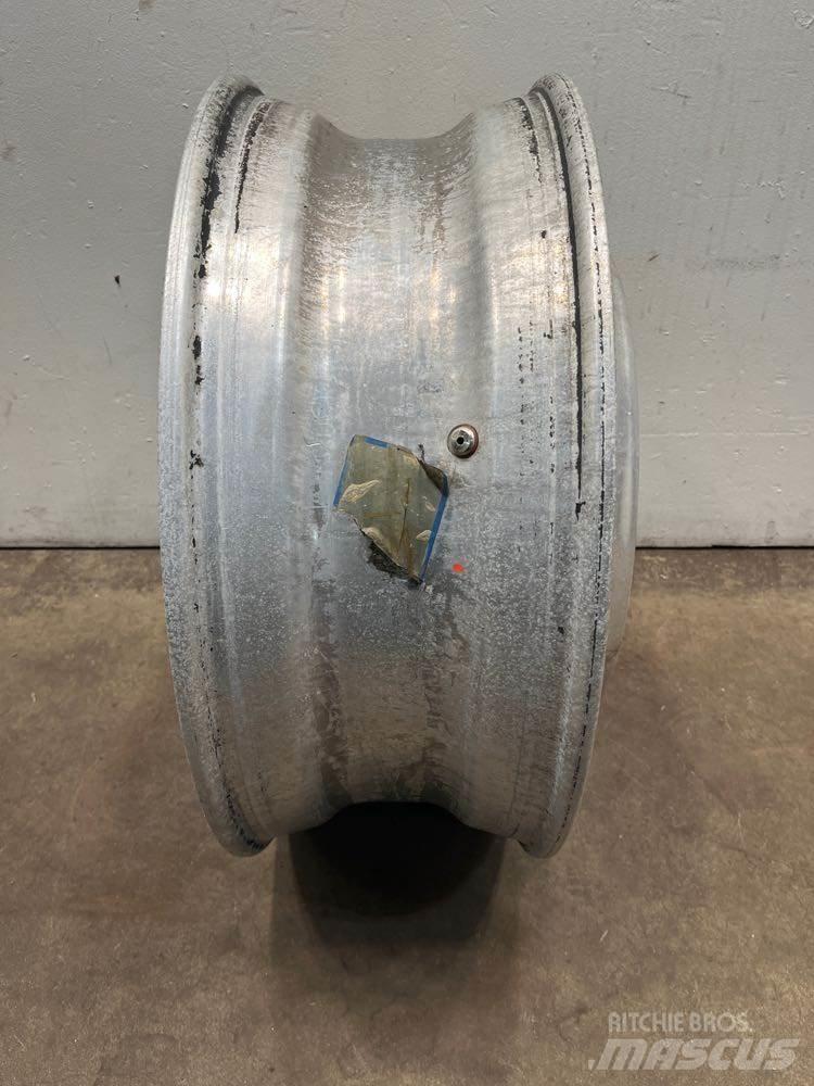 Alcoa  Гуми
