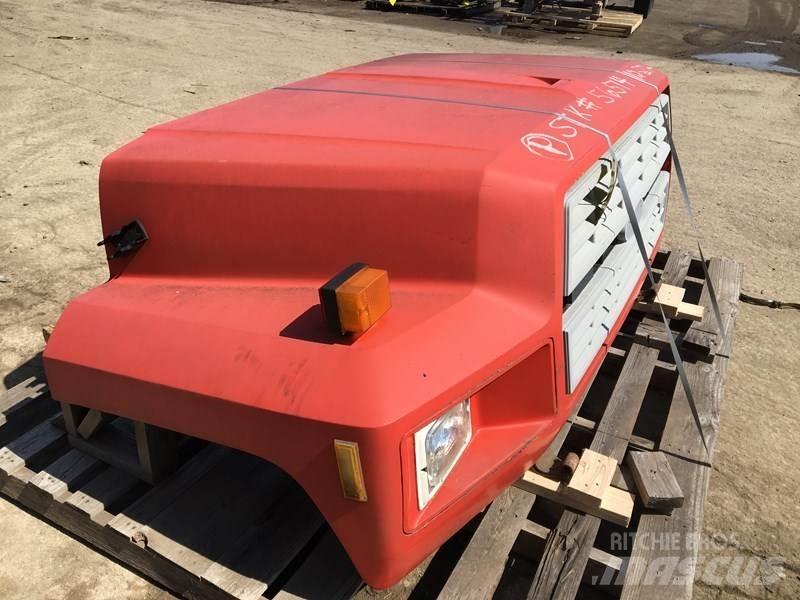 Ford F700 Кабини