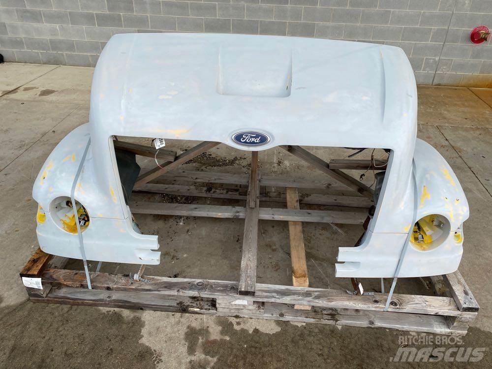 Ford L8501 Кабини