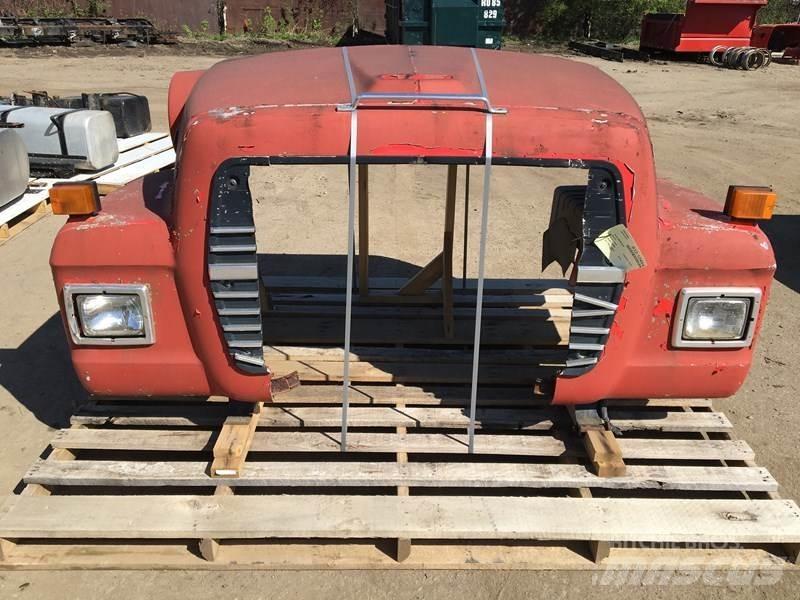 Ford L9000 Кабини