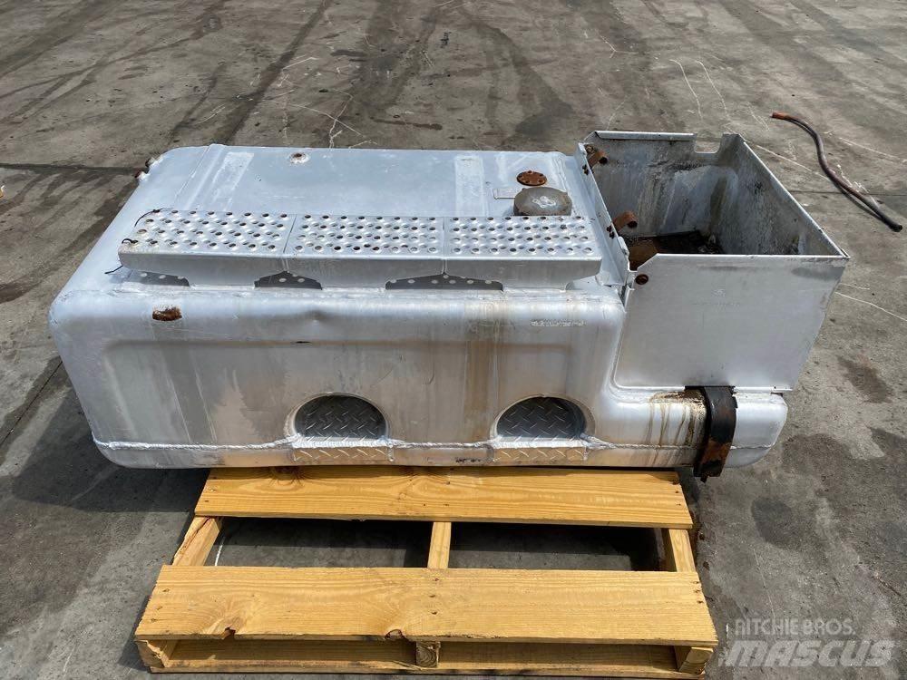 Ford L9000 Транспорт - Други