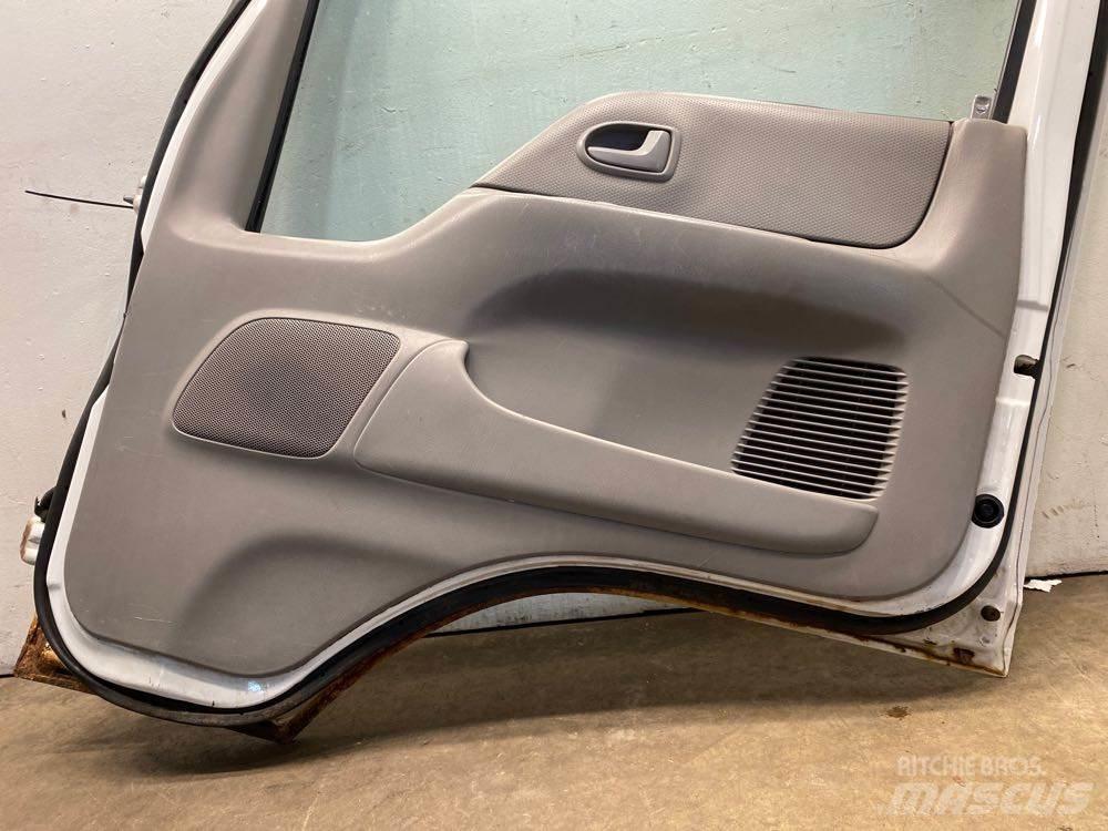 Ford LCF Транспорт - Други