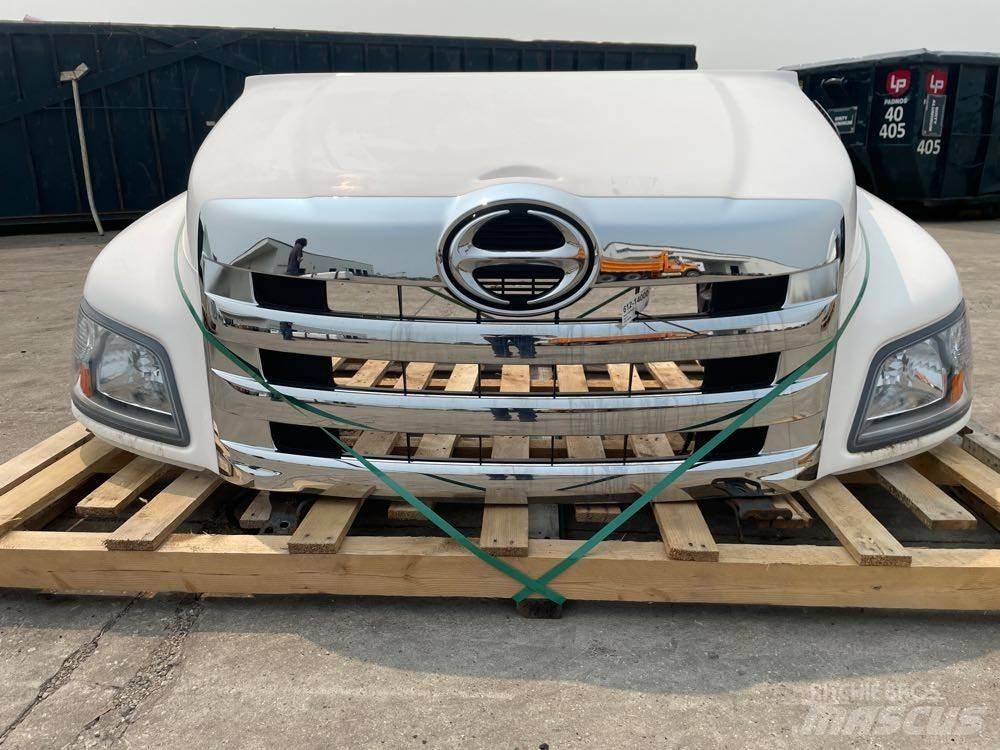 Hino 268 Кабини