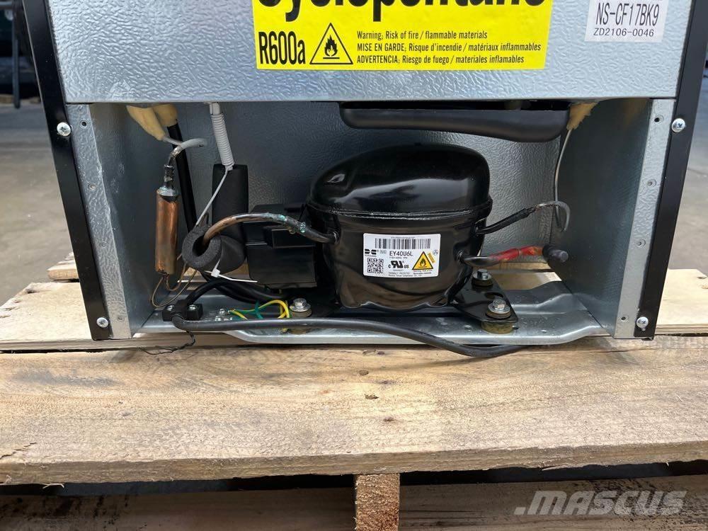  Insignia Електроники