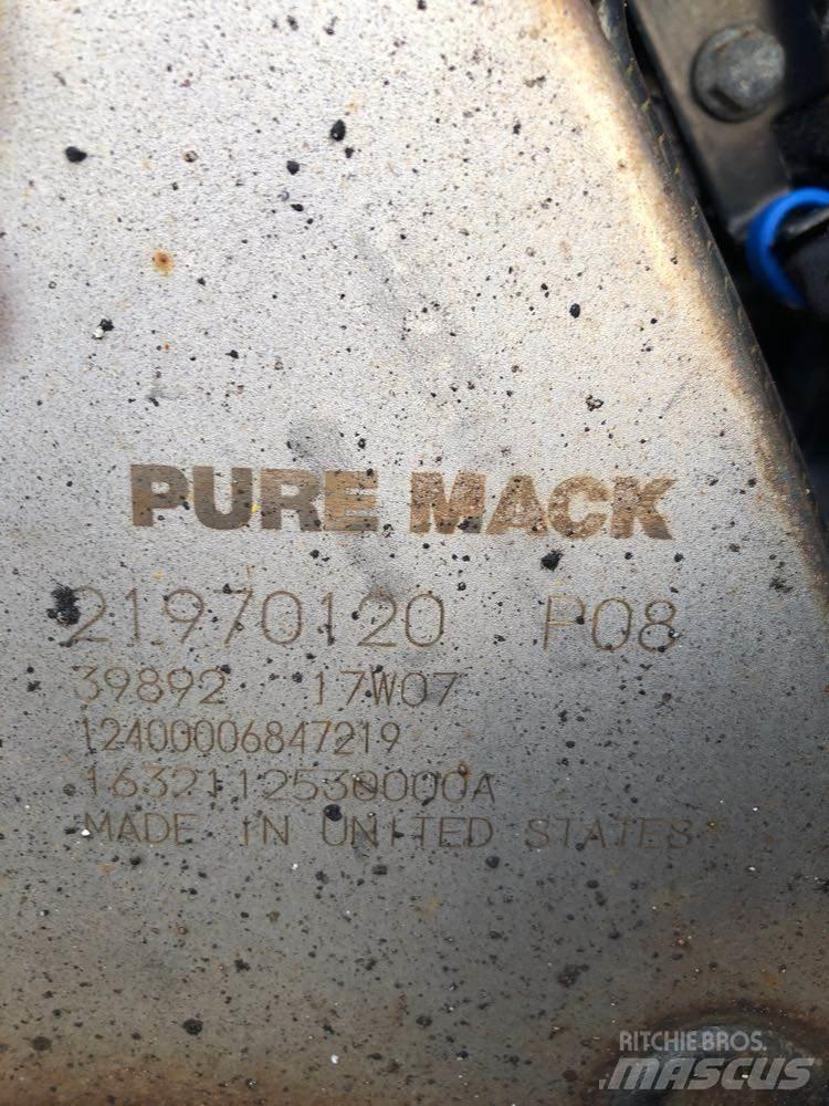 Mack MP7 Транспорт - Други
