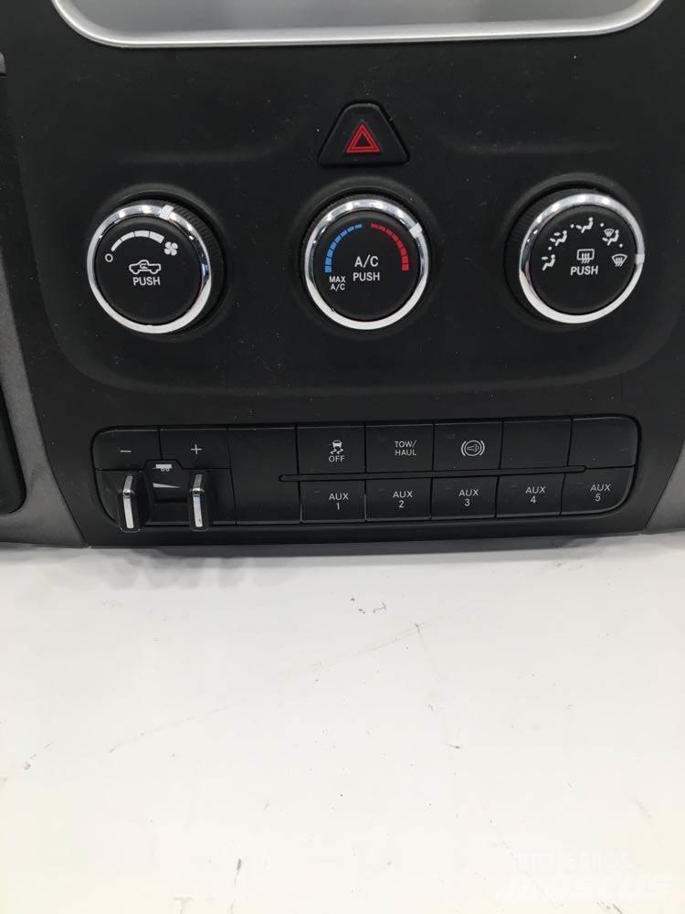 RAM 5500 Транспорт - Други