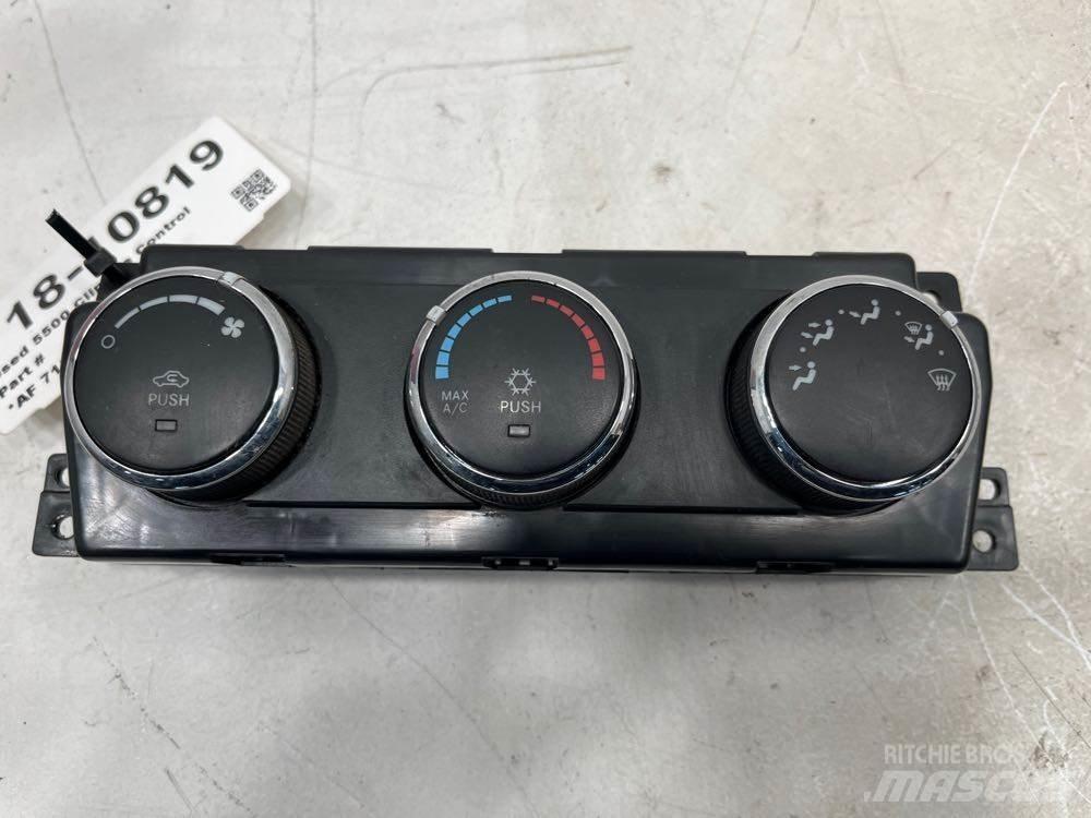 RAM 5500 Електроники