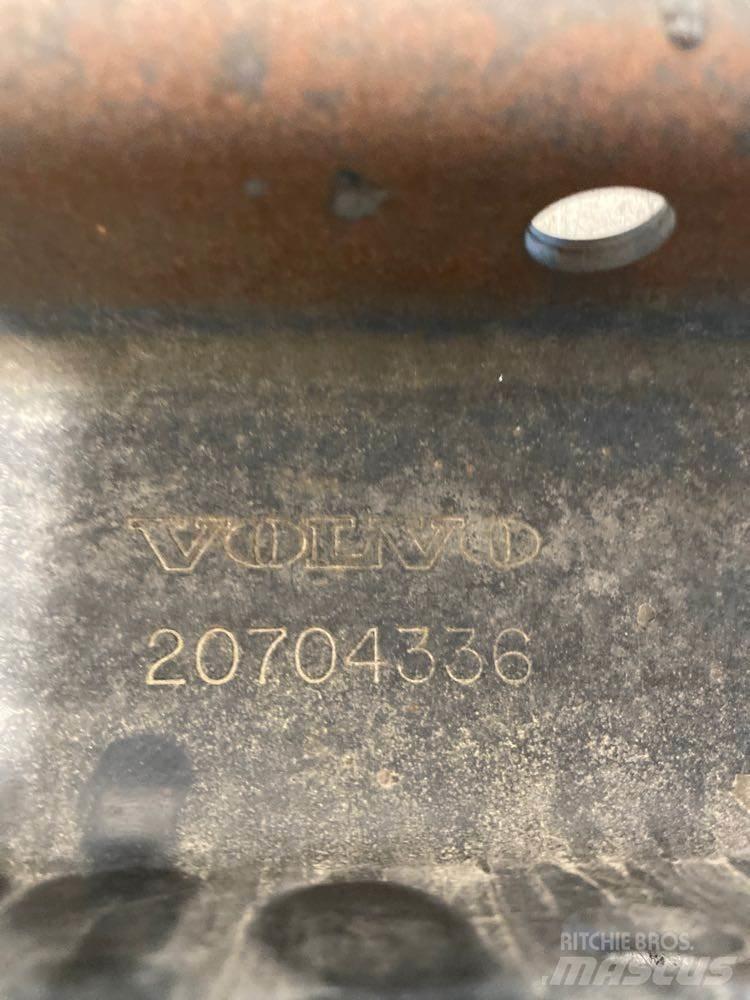 Volvo  Кабини