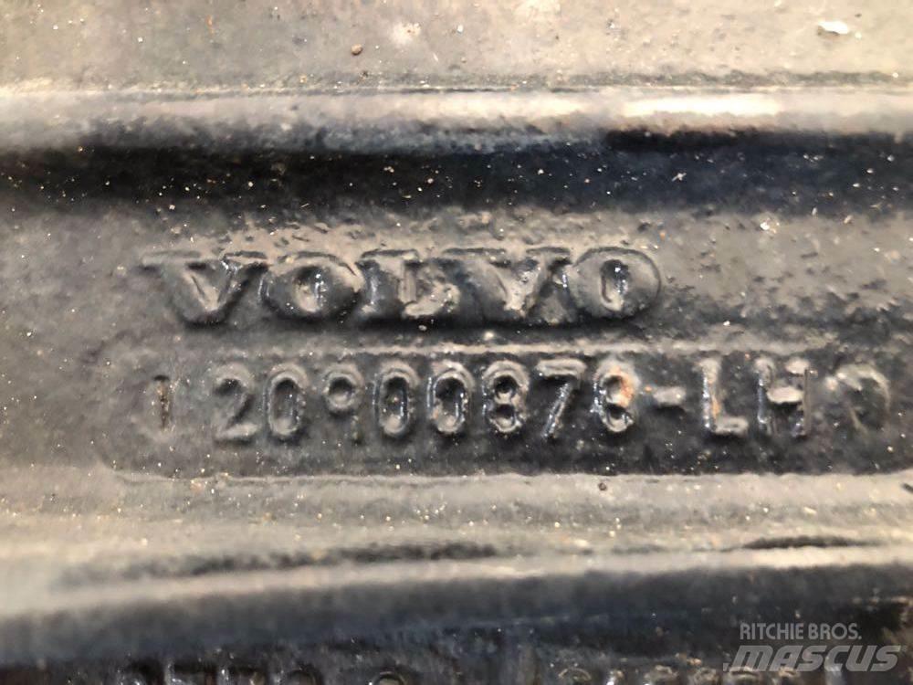 Volvo VNL Кабини