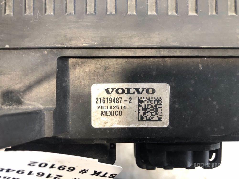 Volvo VNL Електроники