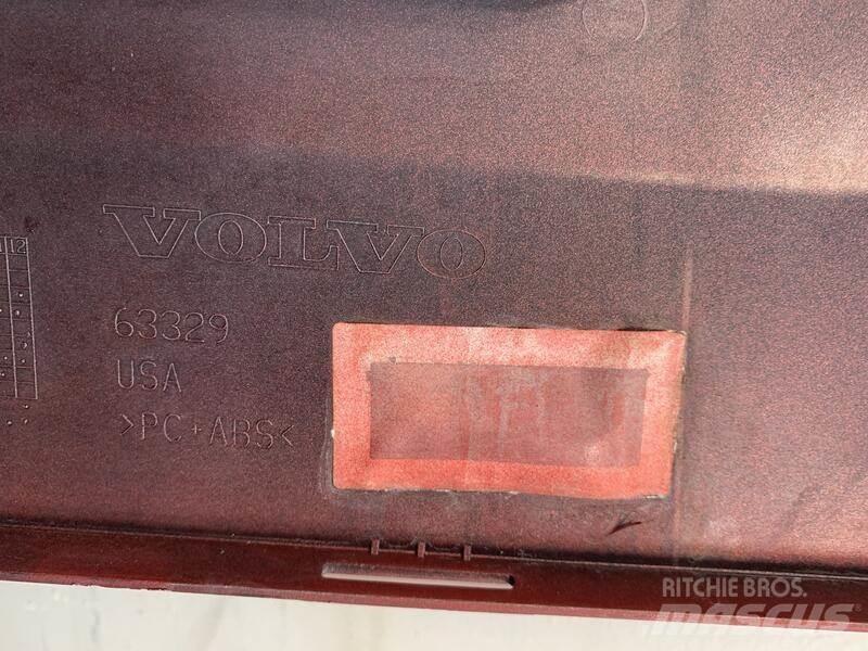 Volvo VNL Кабини