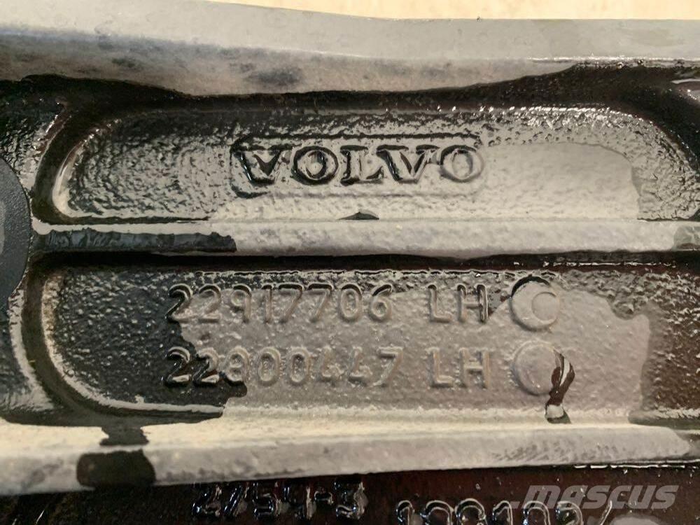 Volvo VNL Кабини