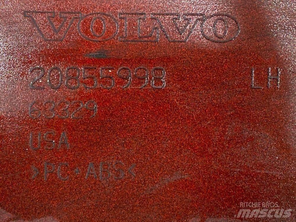Volvo VNL Кабини