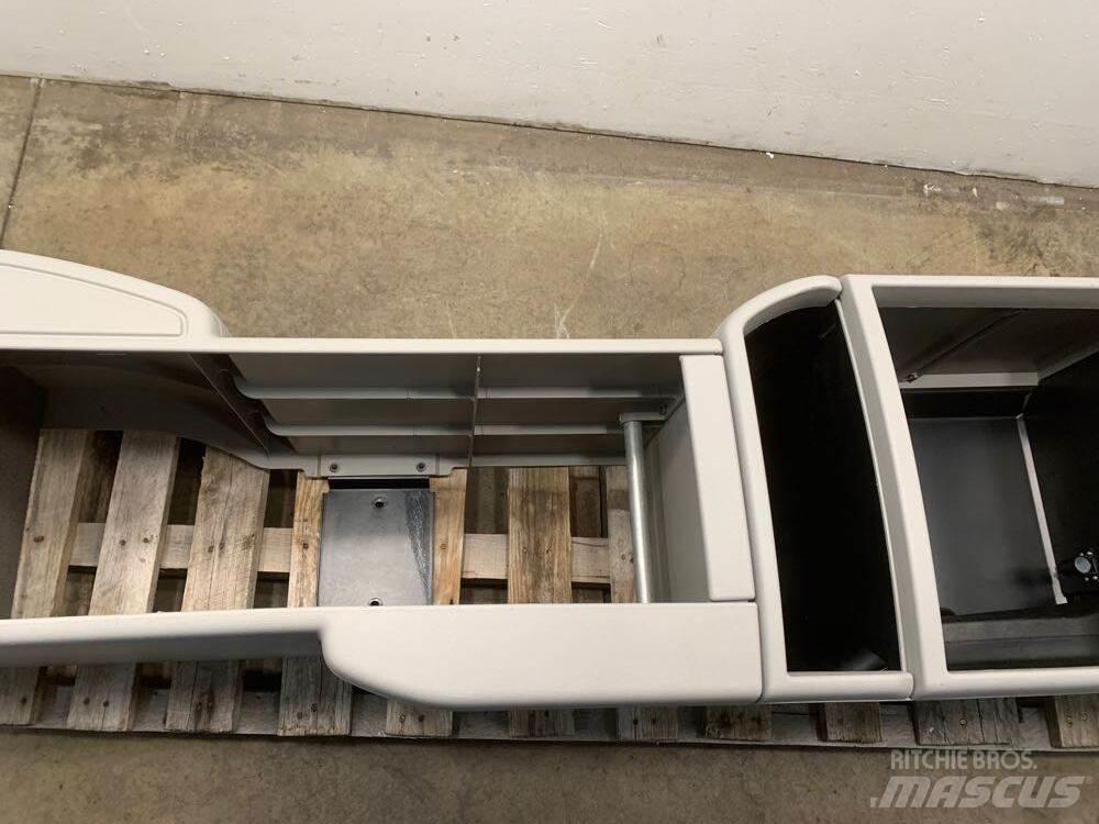 Volvo VNL Кабини