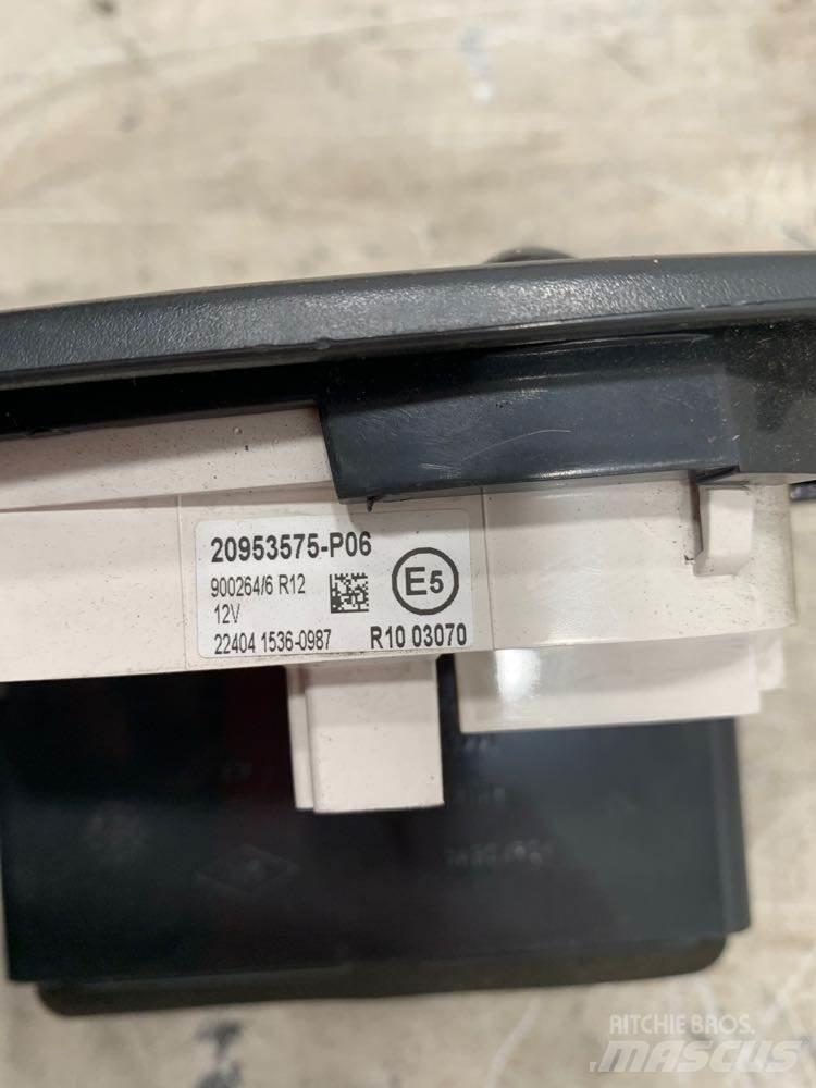 Volvo VNL Електроники