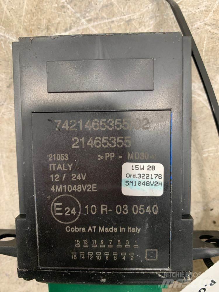 Volvo VNL Кабини