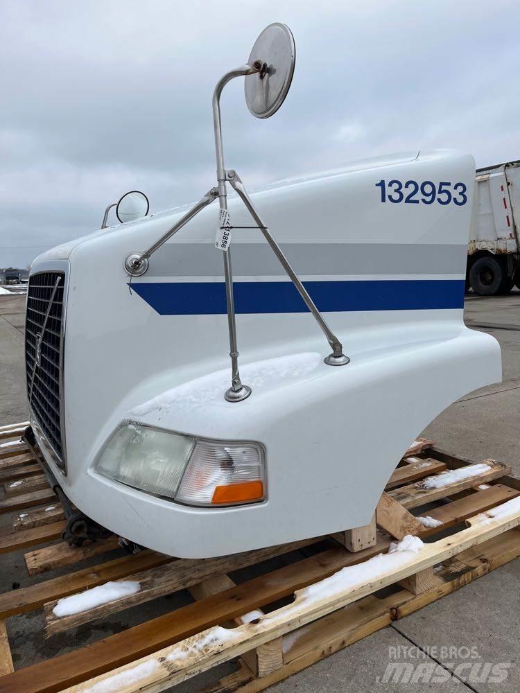 Volvo VNM Кабини