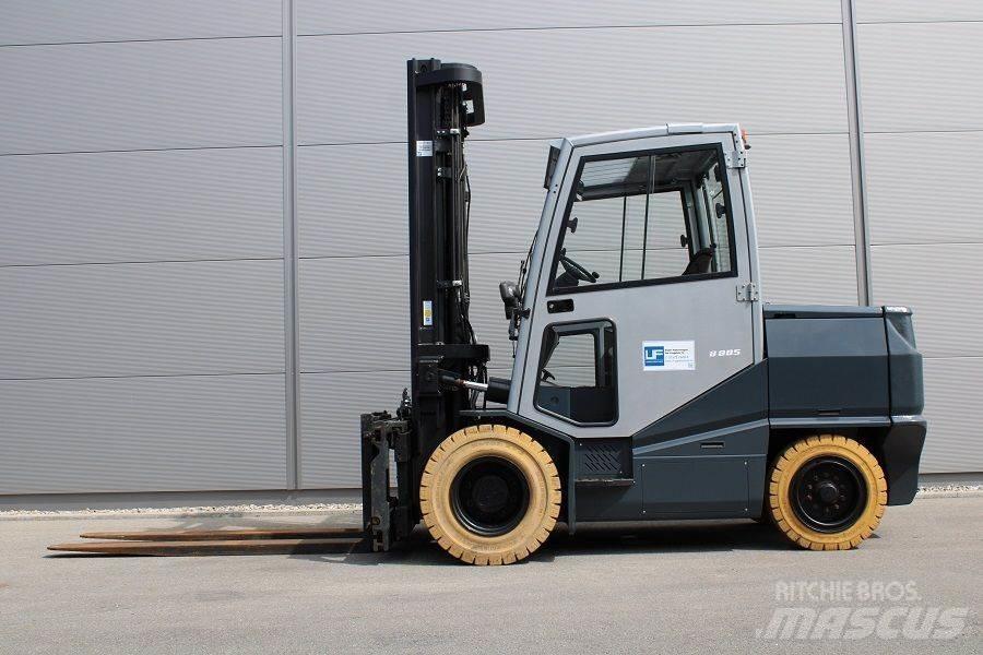 Cesab B 885 Електрически вилични кари-повдигачи