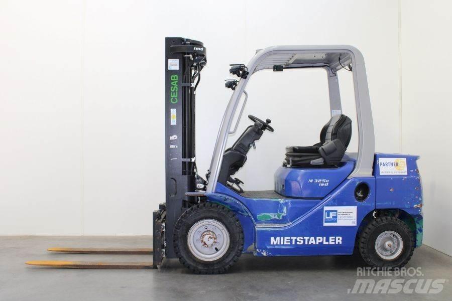 Cesab M 325 D Дизелови камиони