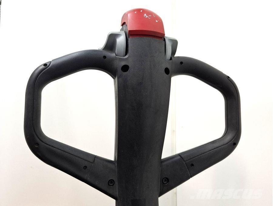 Still EGV 14 Колички високоповдигачи с теглич