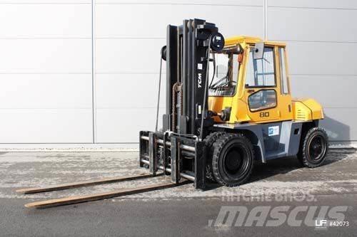 TCM FD 80-9 Дизелови камиони