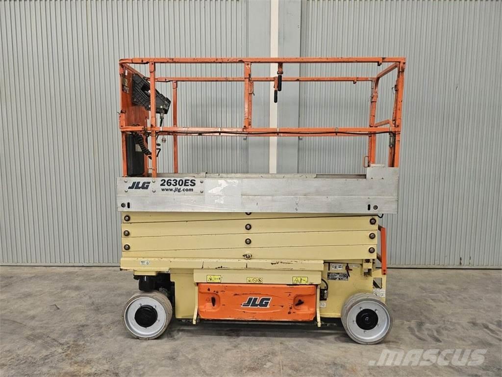 JLG 2630 ES Ножични работни платформи