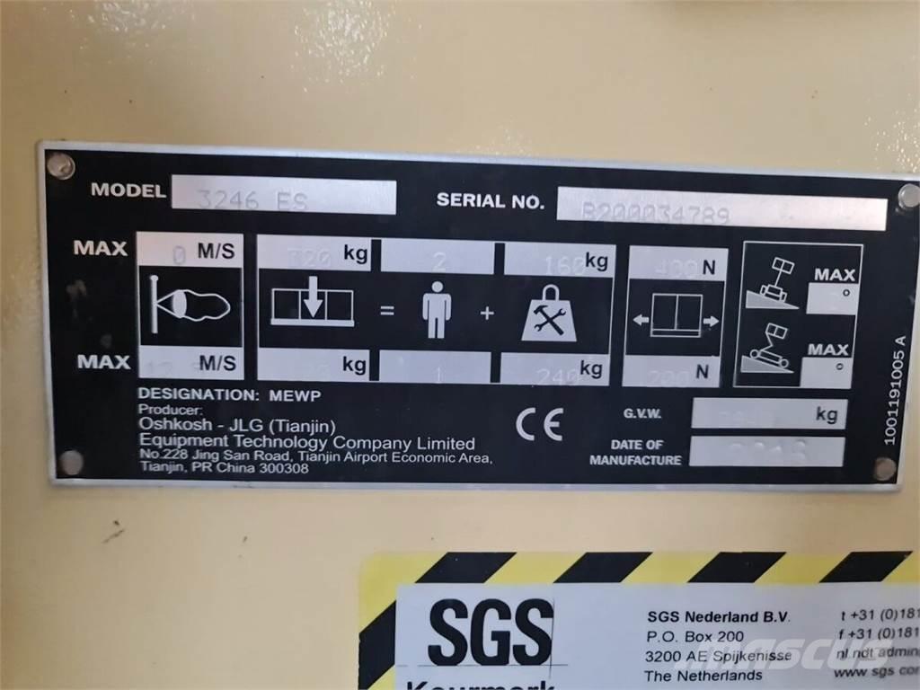 JLG 3246ES Ножични работни платформи