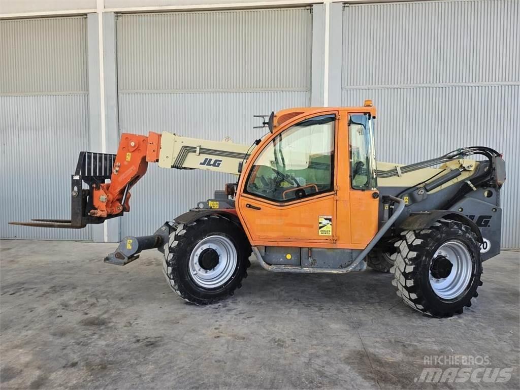 JLG 3512 Телескопични товарачи