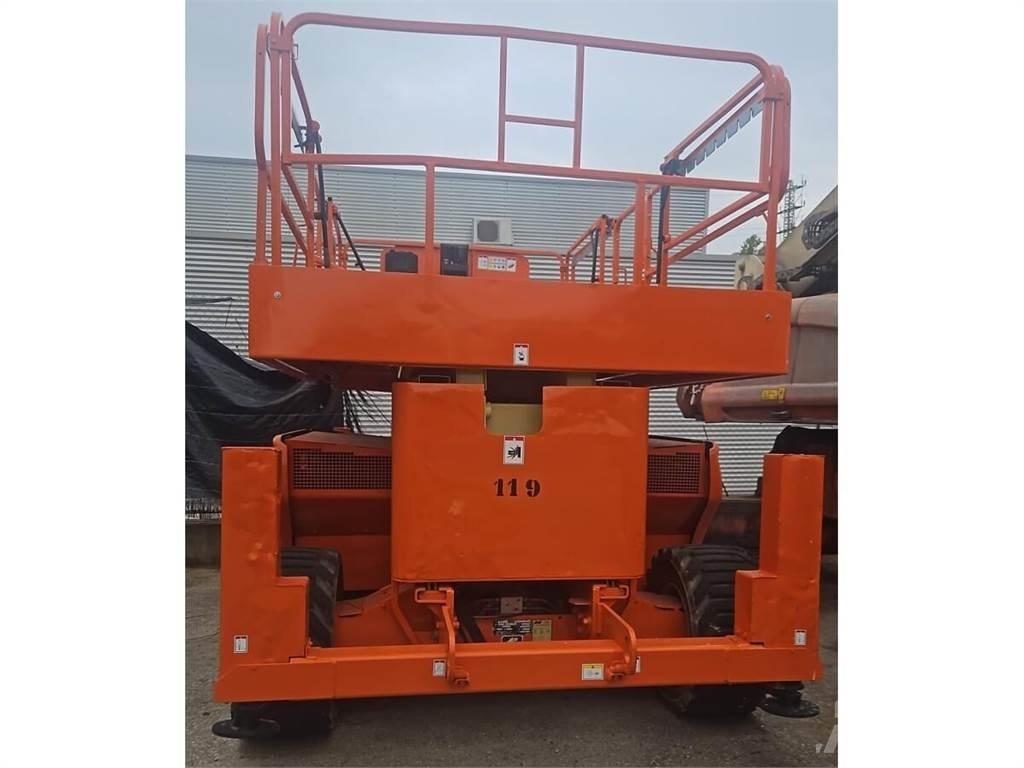 JLG 4394RT Ножични работни платформи