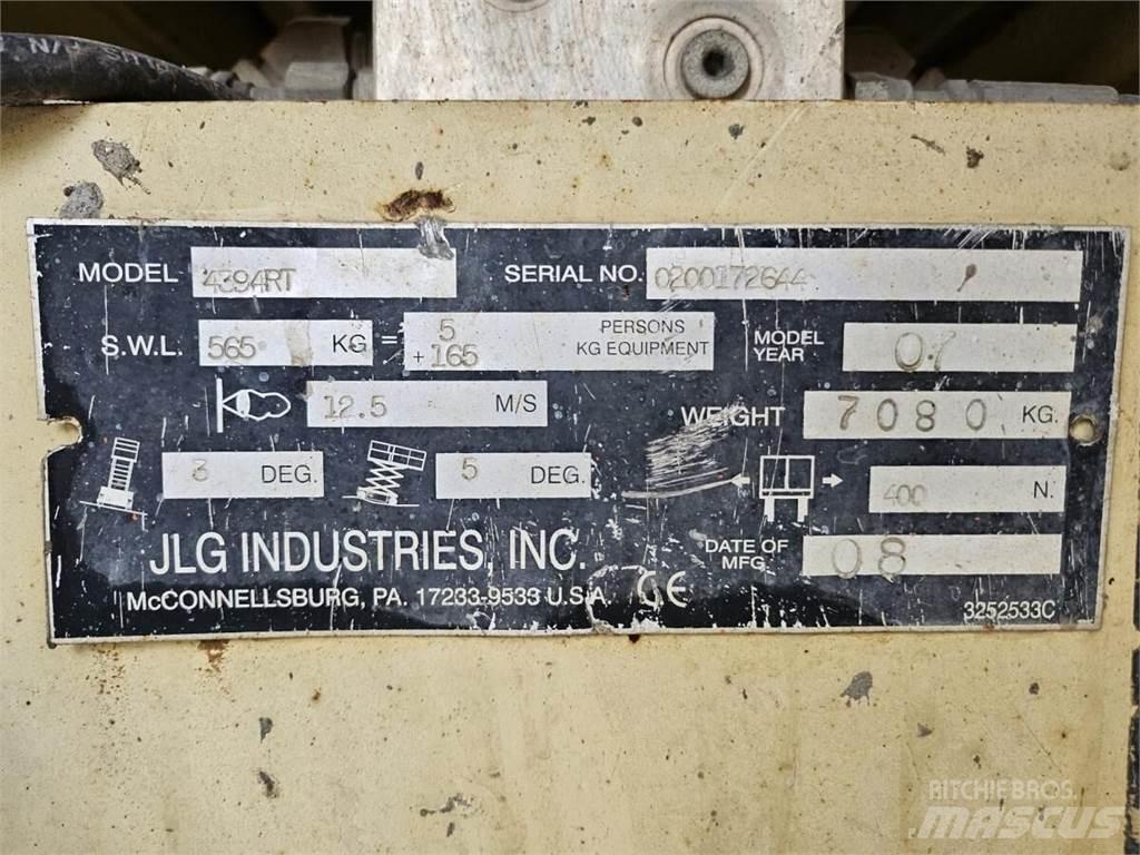JLG 4394RT Ножични работни платформи