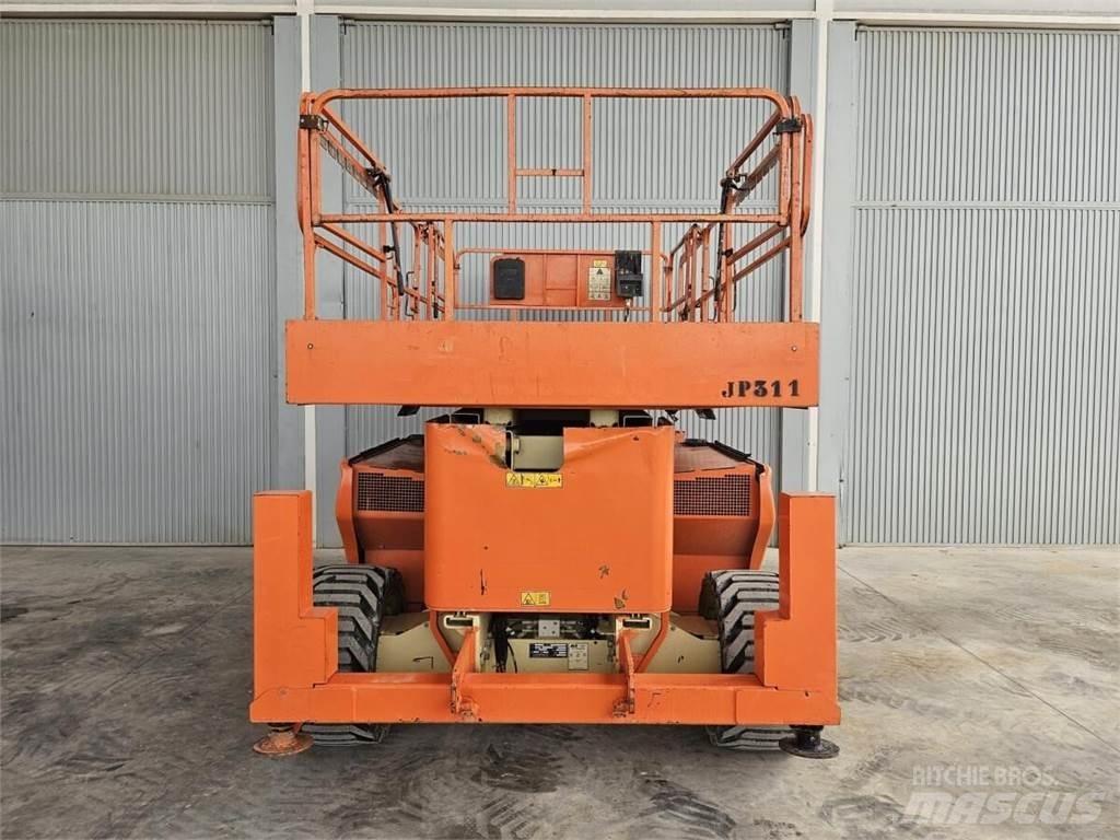 JLG 4394RT Ножични работни платформи