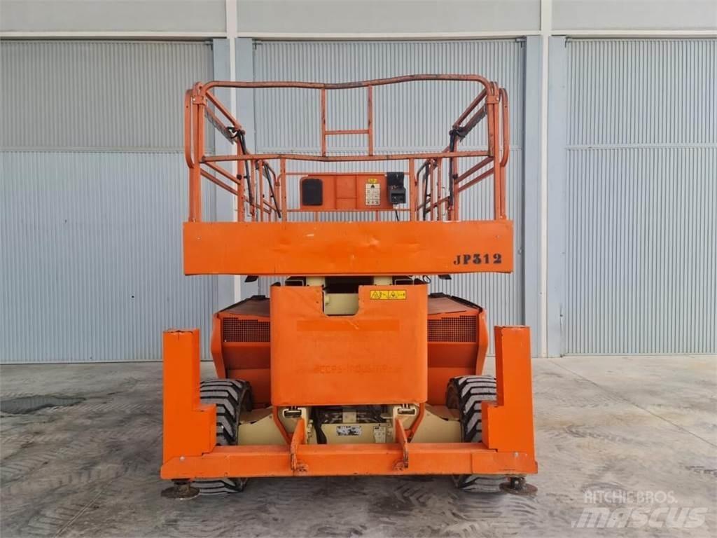 JLG 4394RT Ножични работни платформи