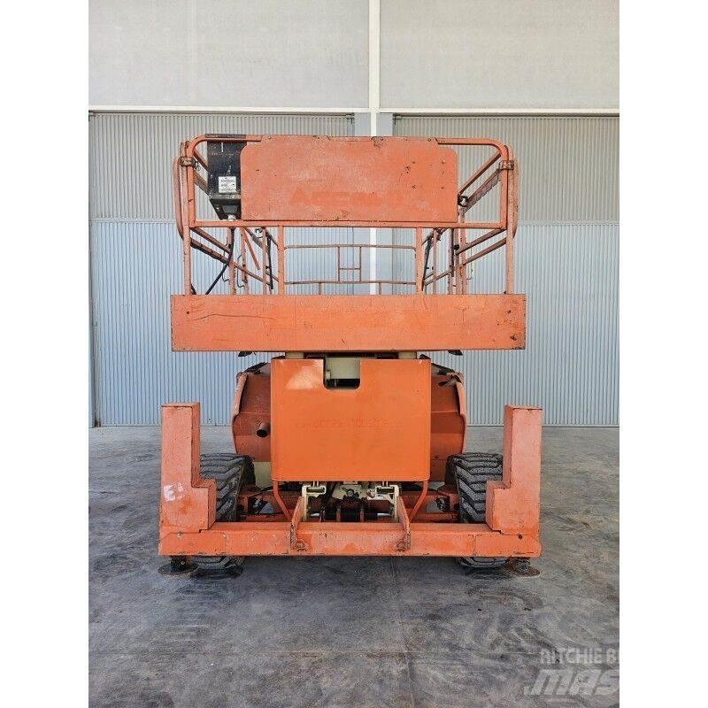 JLG 4394RT Ножични работни платформи