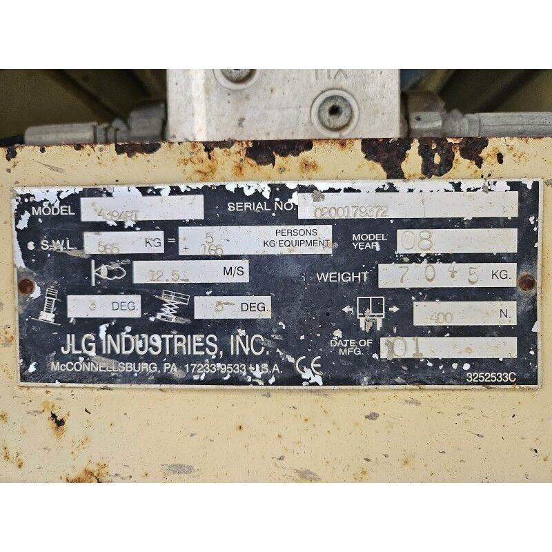 JLG 4394RT Ножични работни платформи